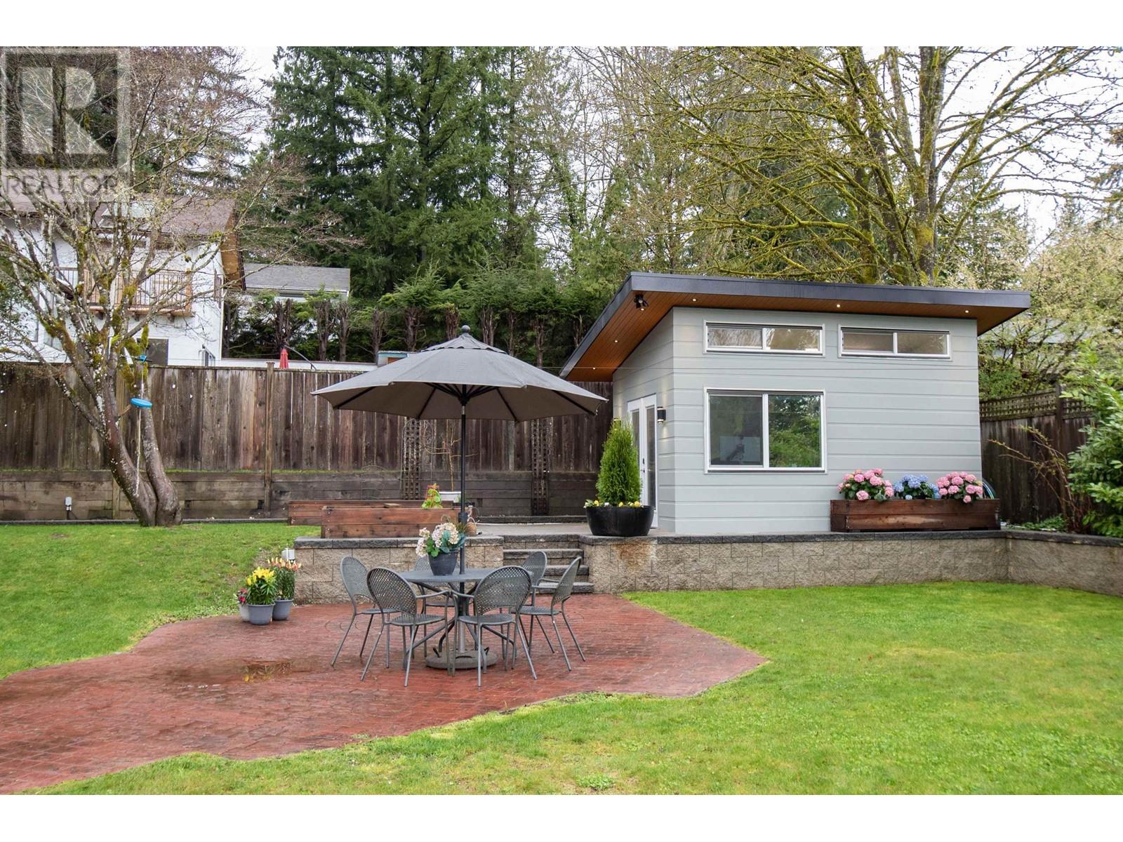 4350 Ruth Crescent, North Vancouver, British Columbia  V7K 2M9 - Photo 35 - R2989046