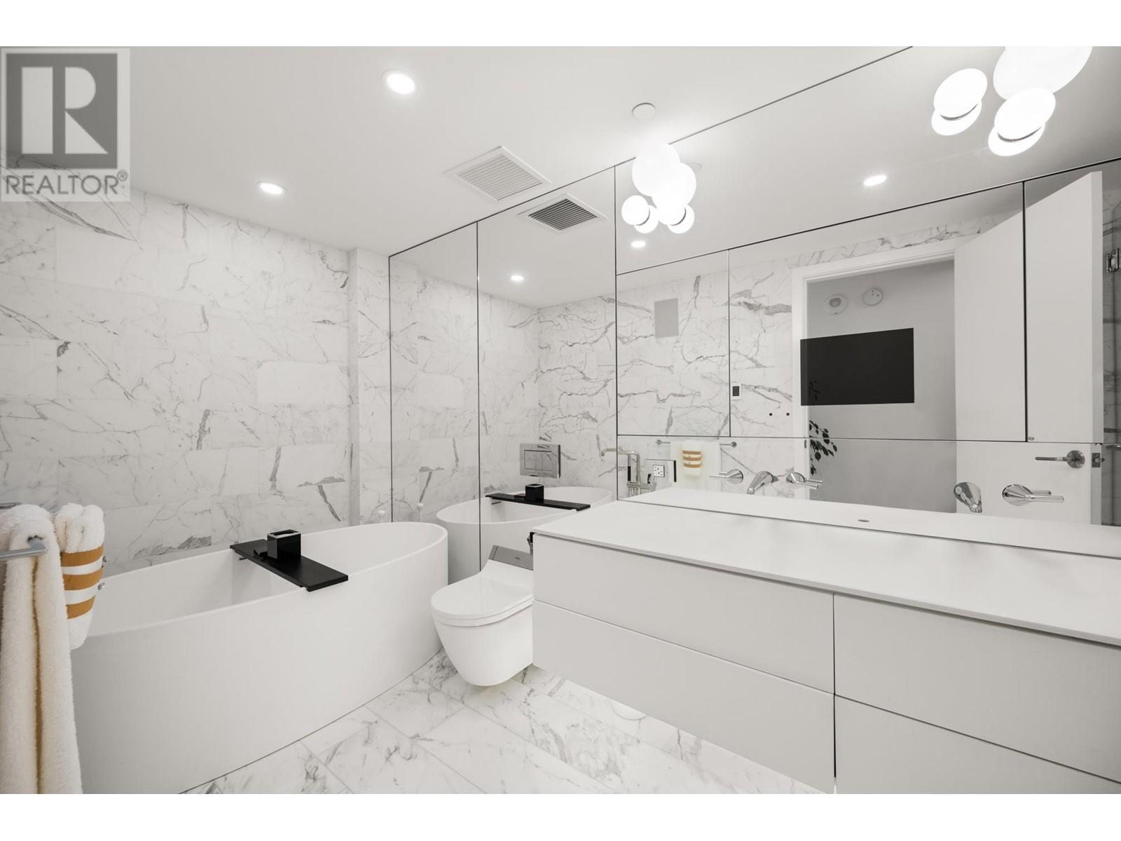 570x 1480 Howe Street, Vancouver, British Columbia  V6Z 0G5 - Photo 12 - R2989073