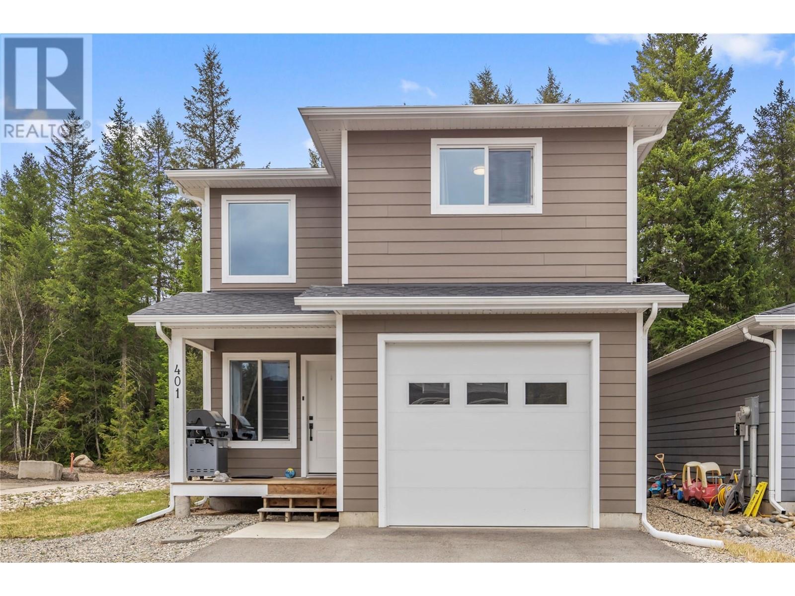 401 LYTTON Crescent, Clearwater, British Columbia