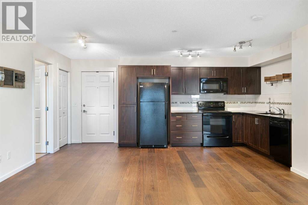 1211, 279 Copperpond Common Se, Calgary, Alberta  T2Z 1C6 - Photo 4 - A2203319