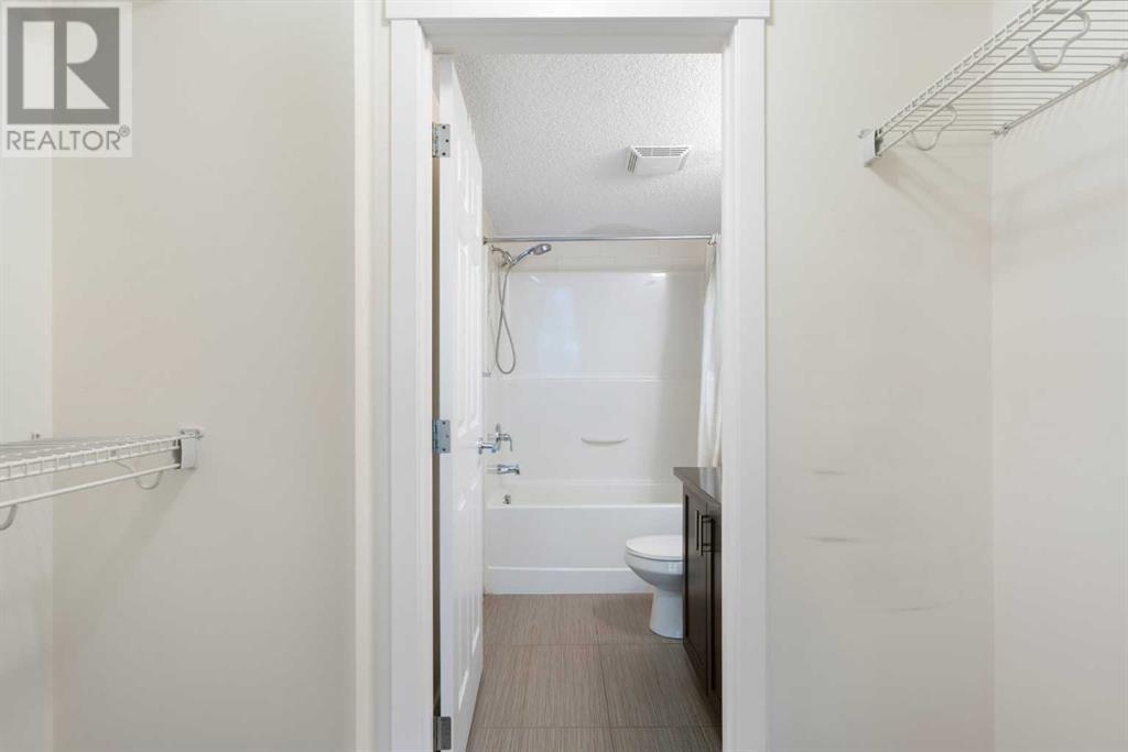 1211, 279 Copperpond Common Se, Calgary, Alberta  T2Z 1C6 - Photo 13 - A2203319