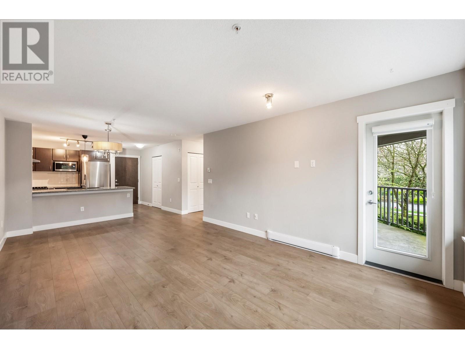 318 3110 Dayanee Springs Boulevard, Coquitlam, British Columbia  V3E 0B4 - Photo 11 - R2988278