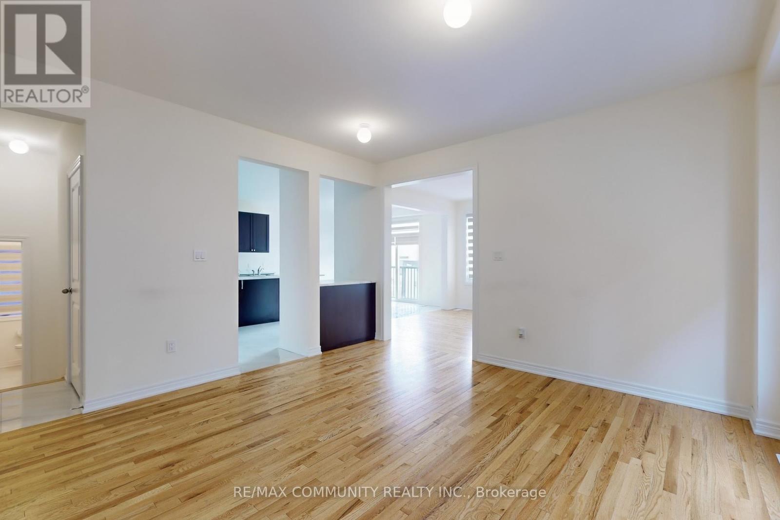 380 Leanne Lane, Shelburne, Ontario  L9V 3Y6 - Photo 8 - X12063801