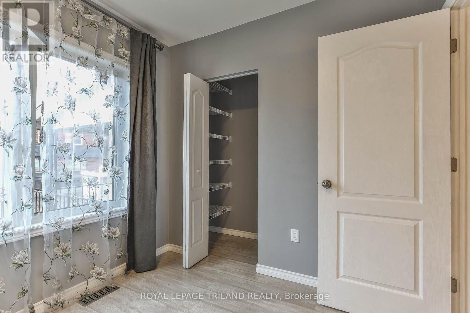 812 Adelaide Street N, London East, Ontario  N5Y 2L9 - Photo 20 - X12066523
