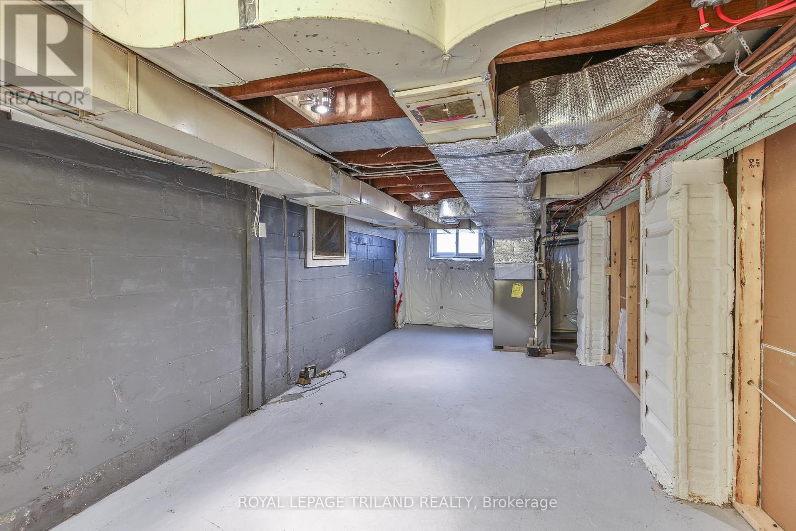 812 Adelaide Street N, London East, Ontario  N5Y 2L9 - Photo 29 - X12066523