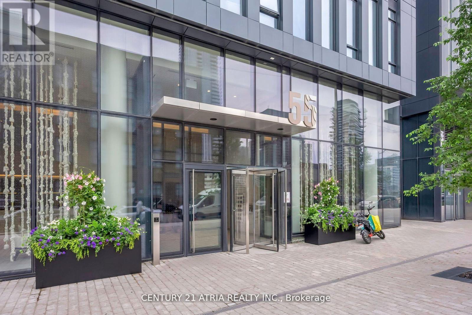 5511 - 55 Cooper Street, Toronto, Ontario  M5E 0G1 - Photo 4 - C12075521
