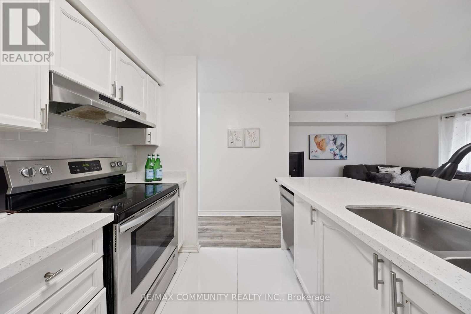 101 - 1 Sudbury Street, Toronto, Ontario  M6J 3W6 - Photo 10 - C12075593