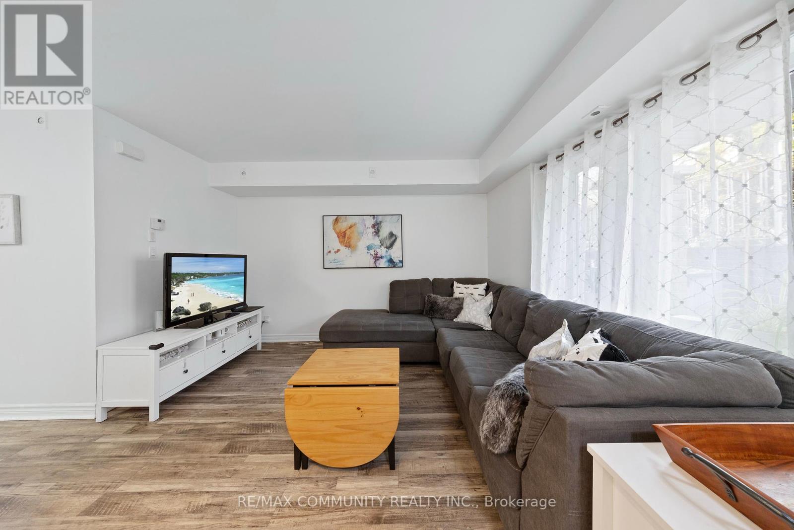 Property at 101 - 1 SUDBURY STREET image 5
