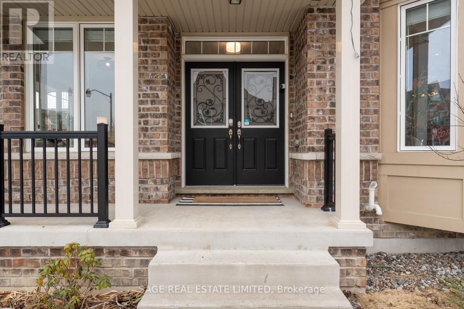 Property at 43 BIGNELL CRESCENT image 4