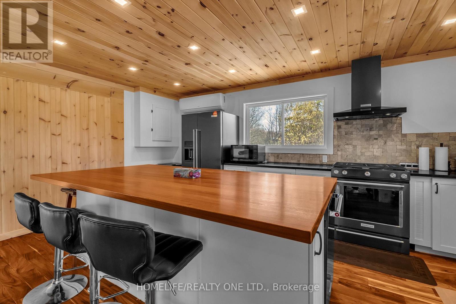 4055 Glen Cedar Drive, Ramara, Ontario  L3V 6H7 - Photo 12 - S12075586