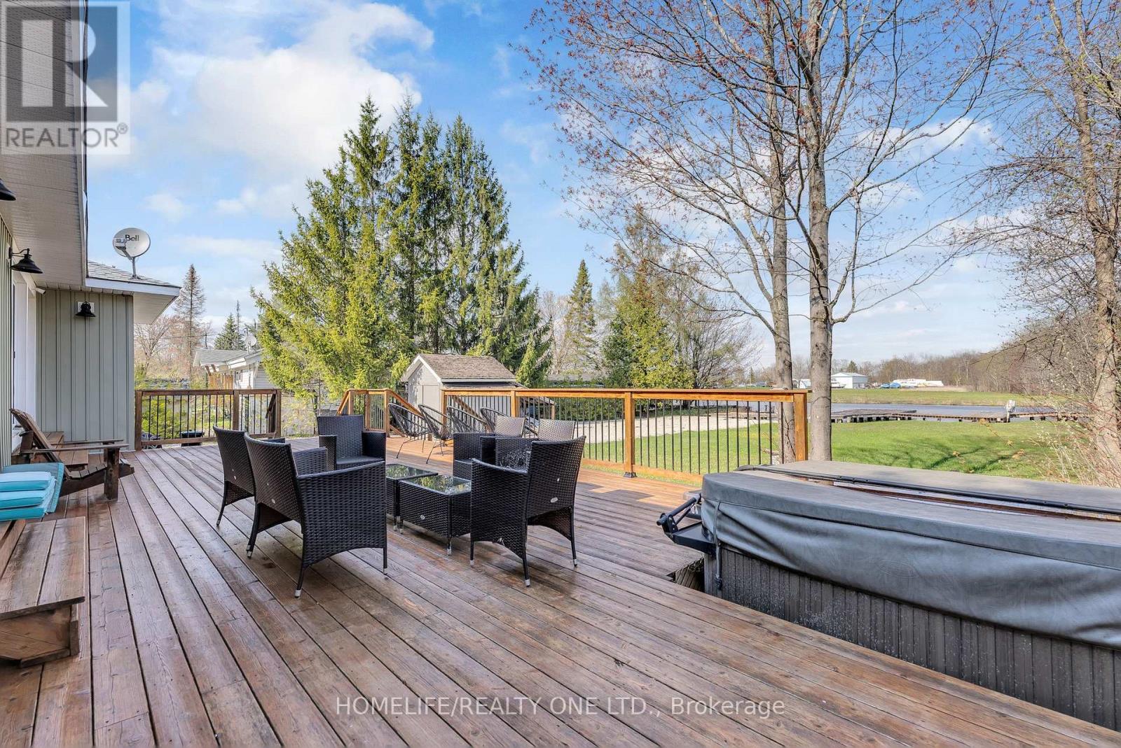 4055 Glen Cedar Drive, Ramara, Ontario  L3V 6H7 - Photo 32 - S12075586