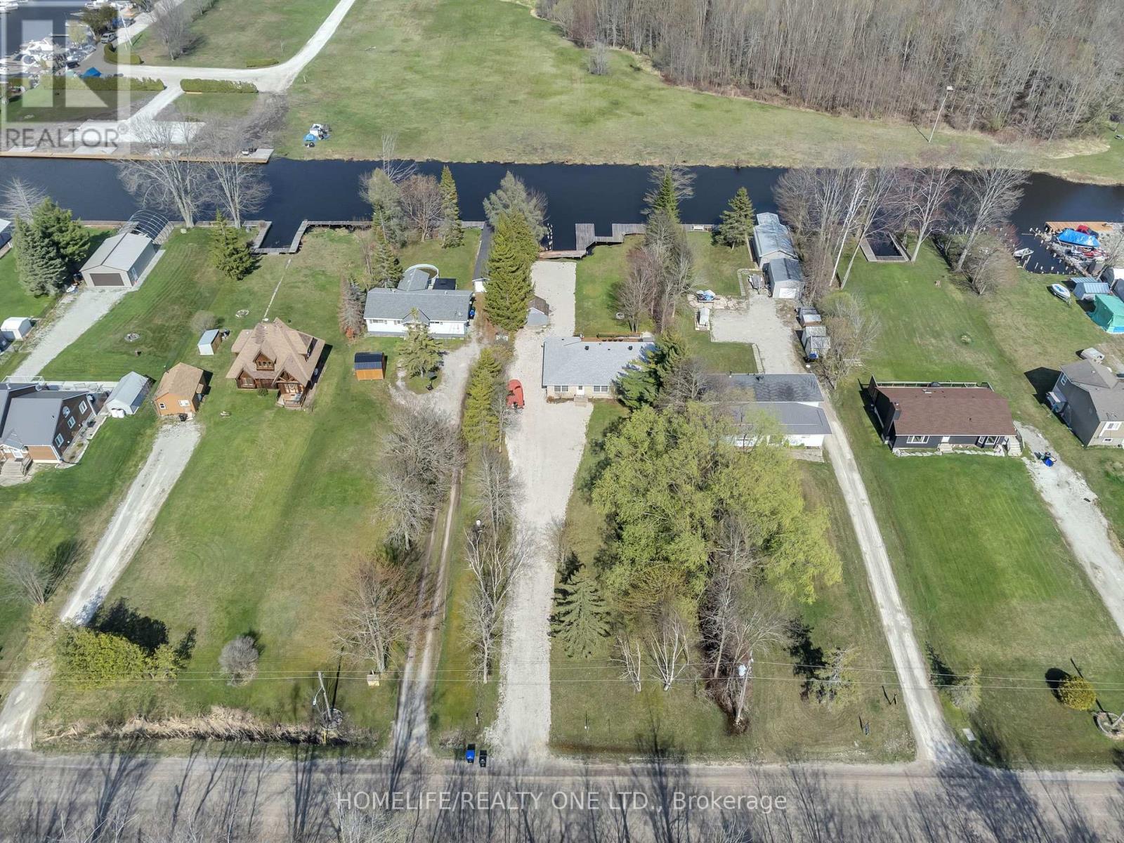 4055 Glen Cedar Drive, Ramara, Ontario  L3V 6H7 - Photo 45 - S12075586