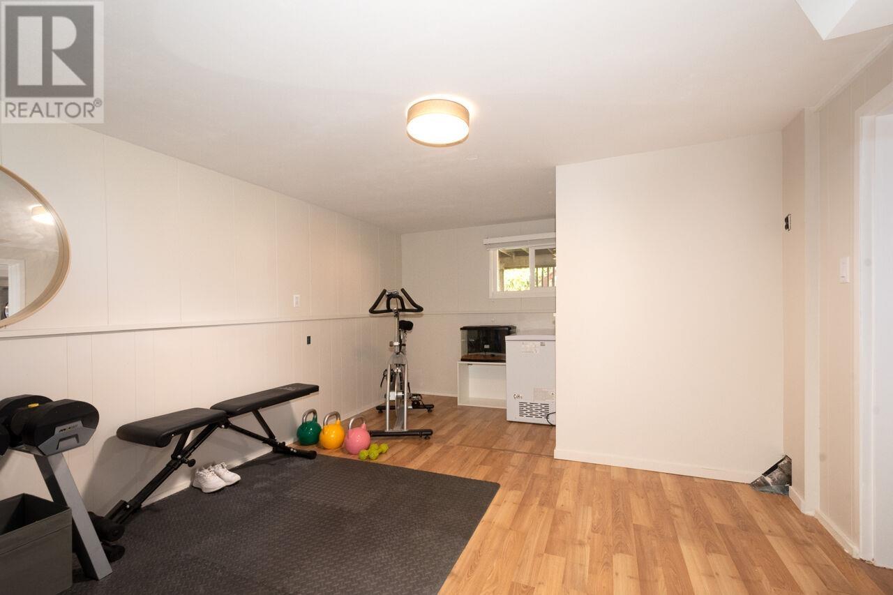4317 Dundas Street, Burnaby, British Columbia  V5C 1B4 - Photo 13 - R2986650