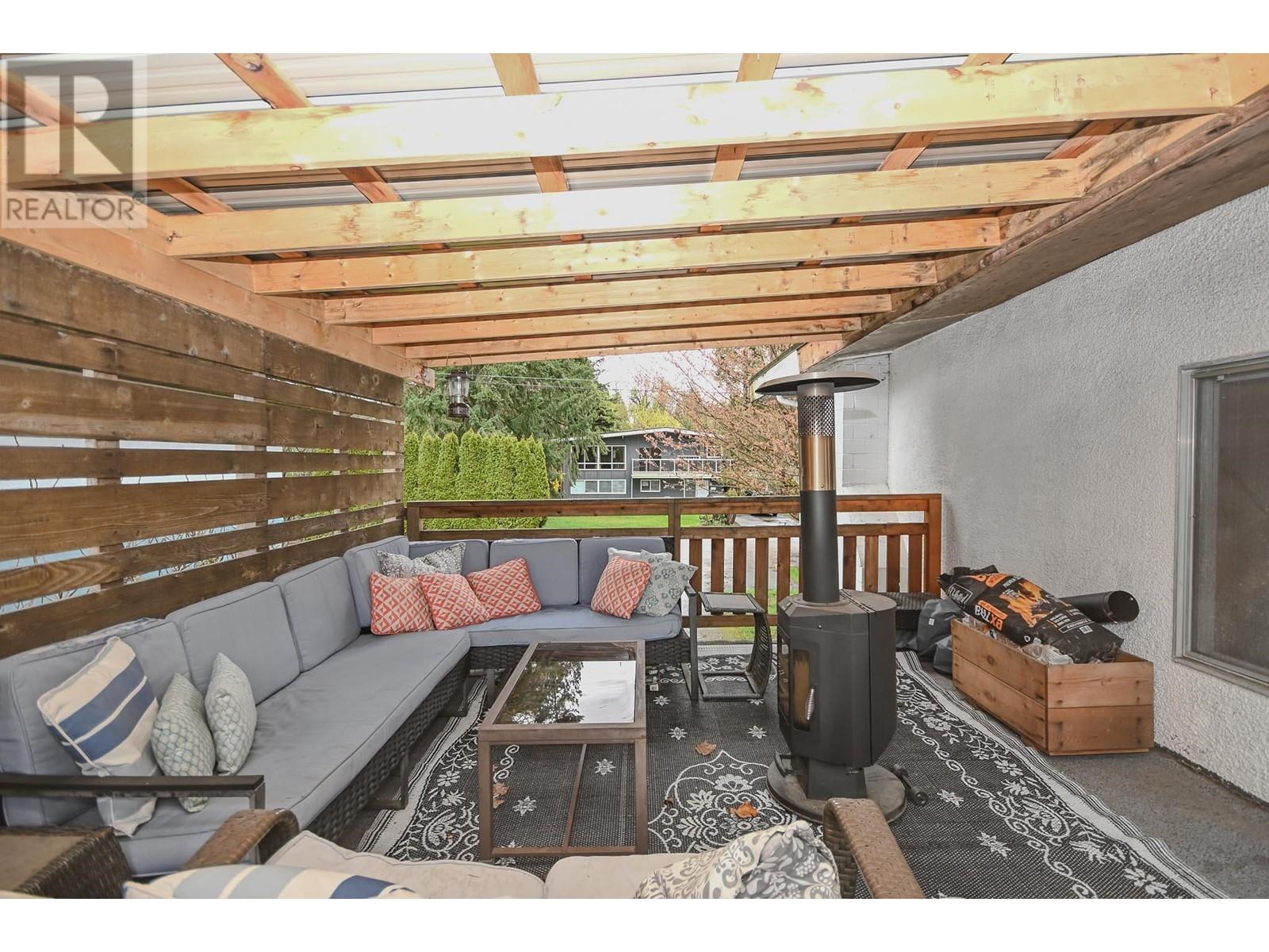3661 Vincent Street, Port Coquitlam, British Columbia  V3B 3T8 - Photo 12 - R2988962