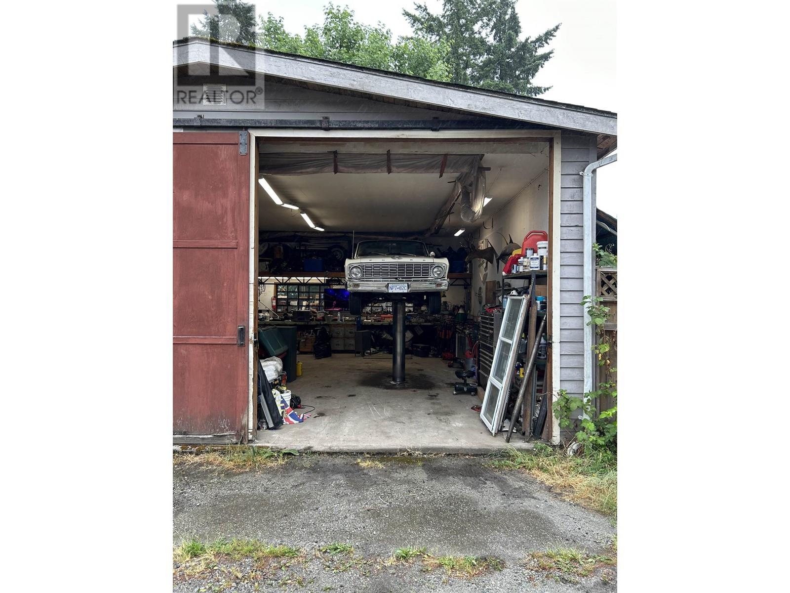 3661 Vincent Street, Port Coquitlam, British Columbia  V3B 3T8 - Photo 34 - R2988962