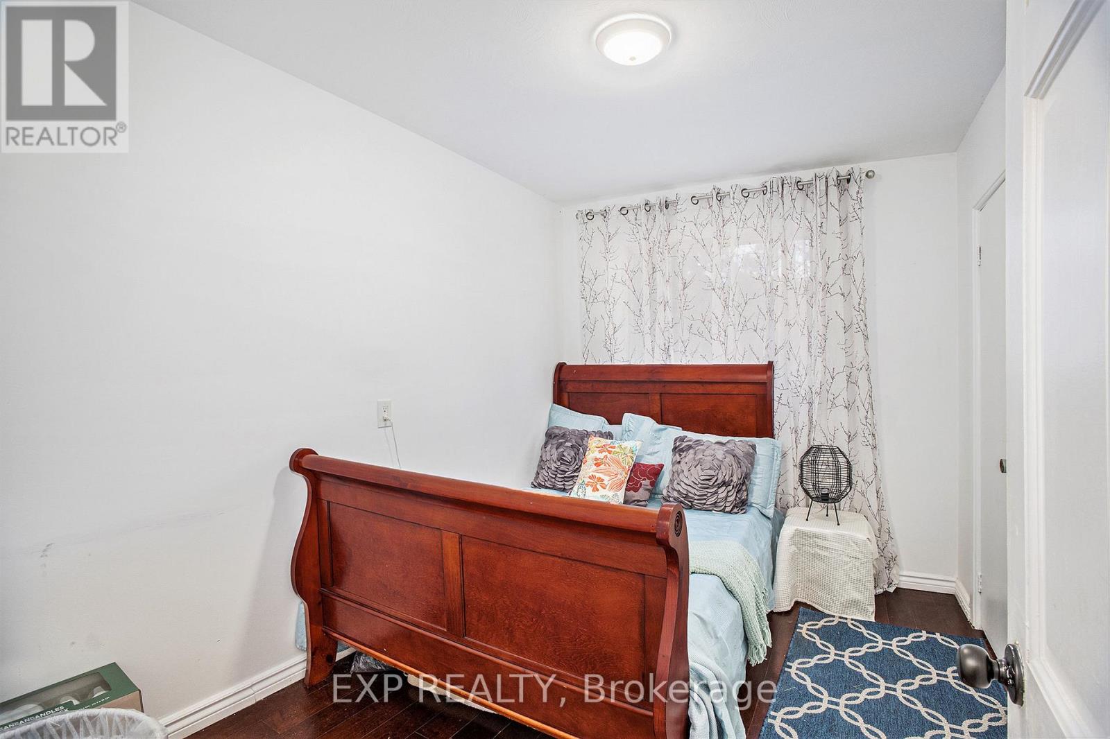 8411 Russell Road, Ottawa, Ontario  K4B 0J7 - Photo 21 - X12075637