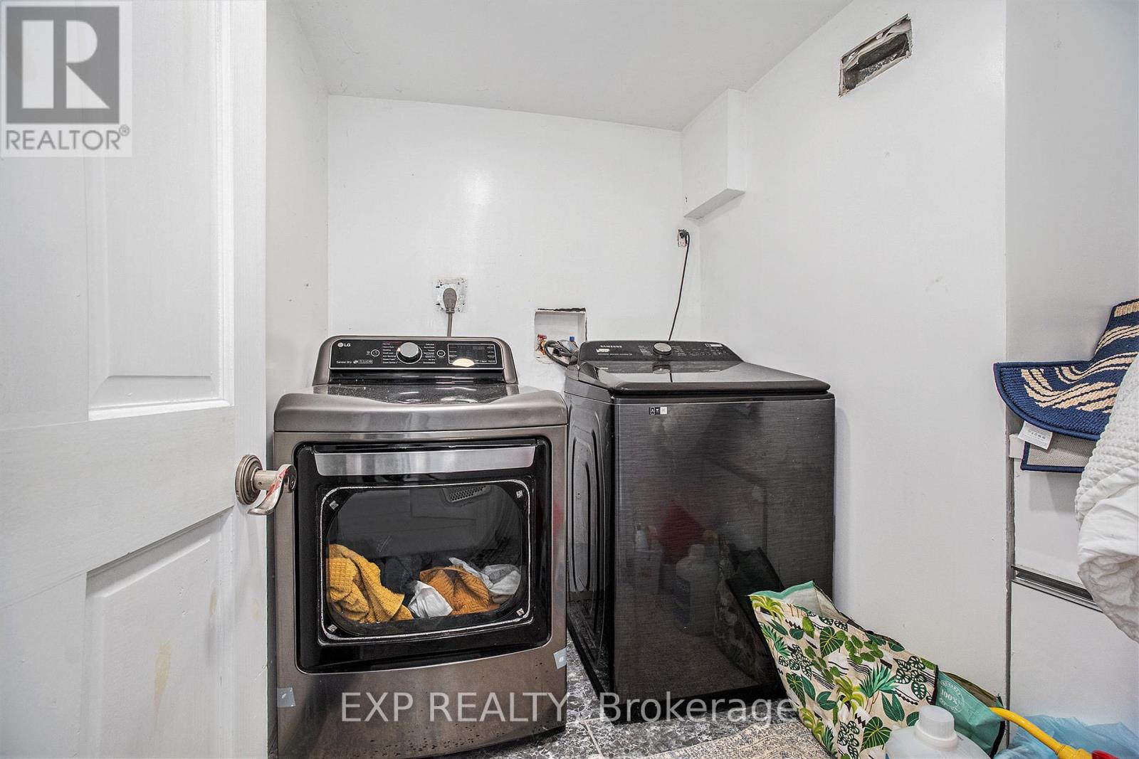 8411 Russell Road, Ottawa, Ontario  K4B 0J7 - Photo 28 - X12075637