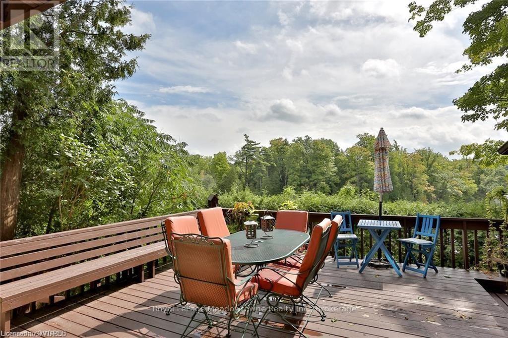 Property at 225/269 CAMPBELL AVENUE E image 4