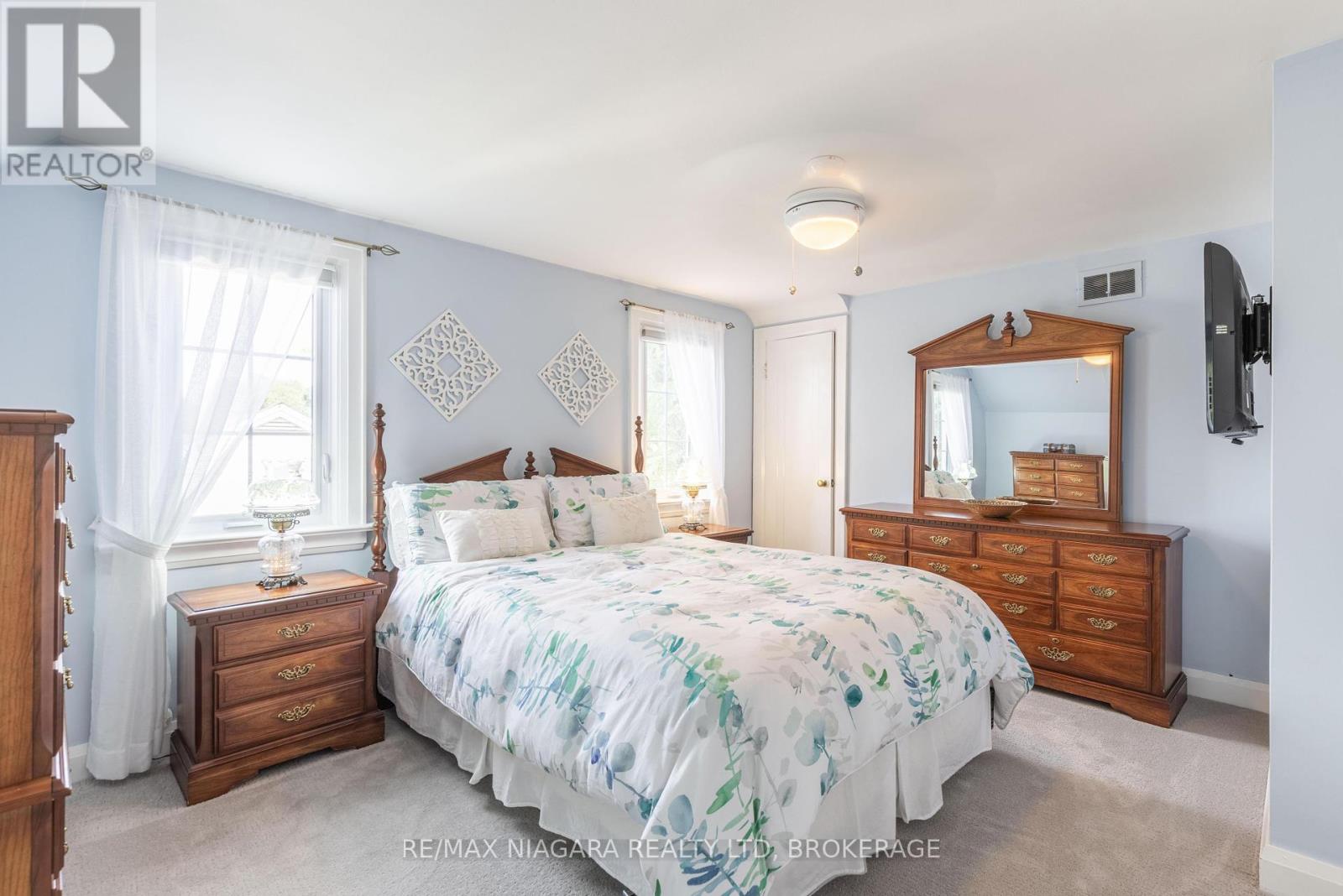 368 Linwell Road, St. Catharines, Ontario  L2M 2P2 - Photo 17 - X12075657
