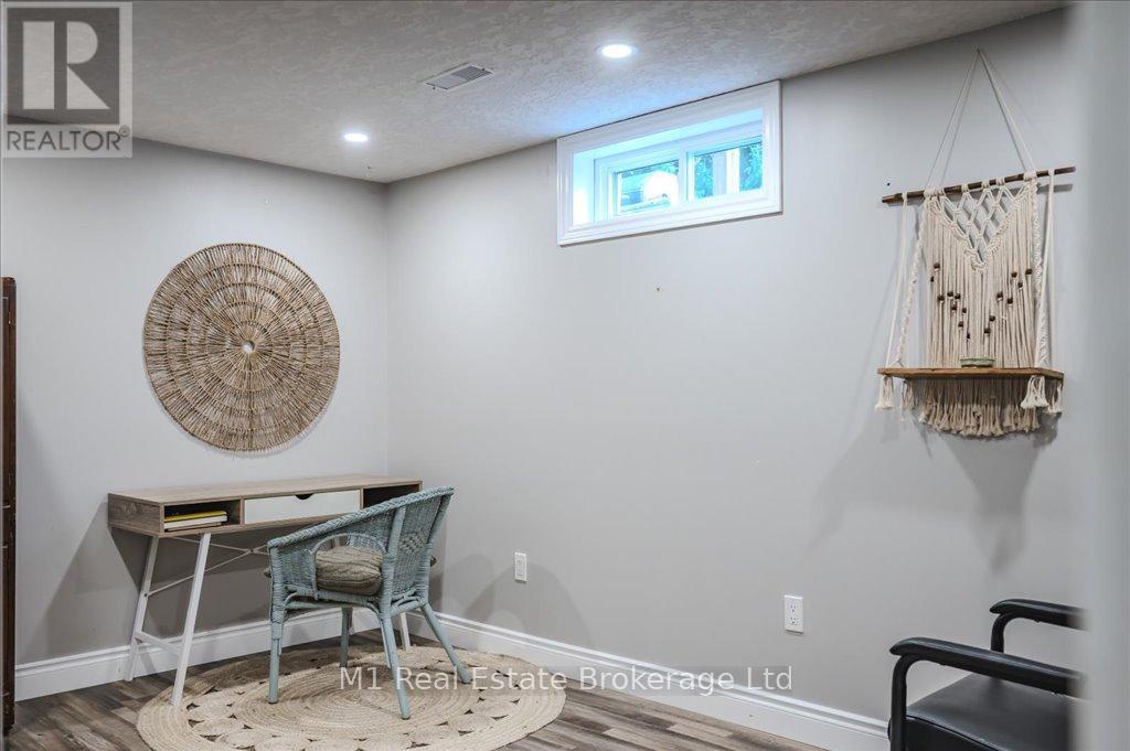 5767 Second Line E, Guelph/eramosa, Ontario  N0B 1B0 - Photo 35 - X12075633