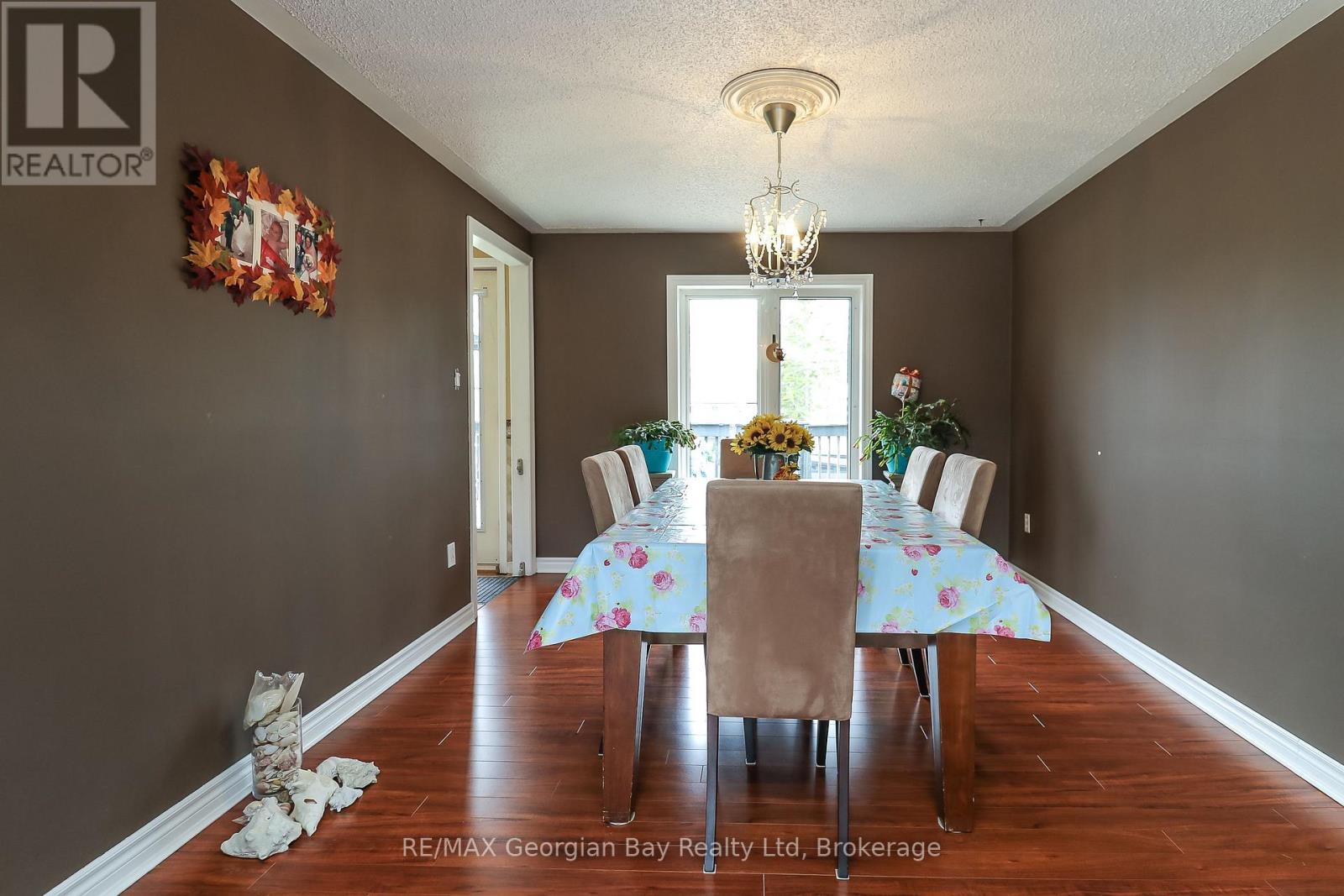 117 Bay Street, Tay, Ontario  L0K 2A0 - Photo 14 - S12075225