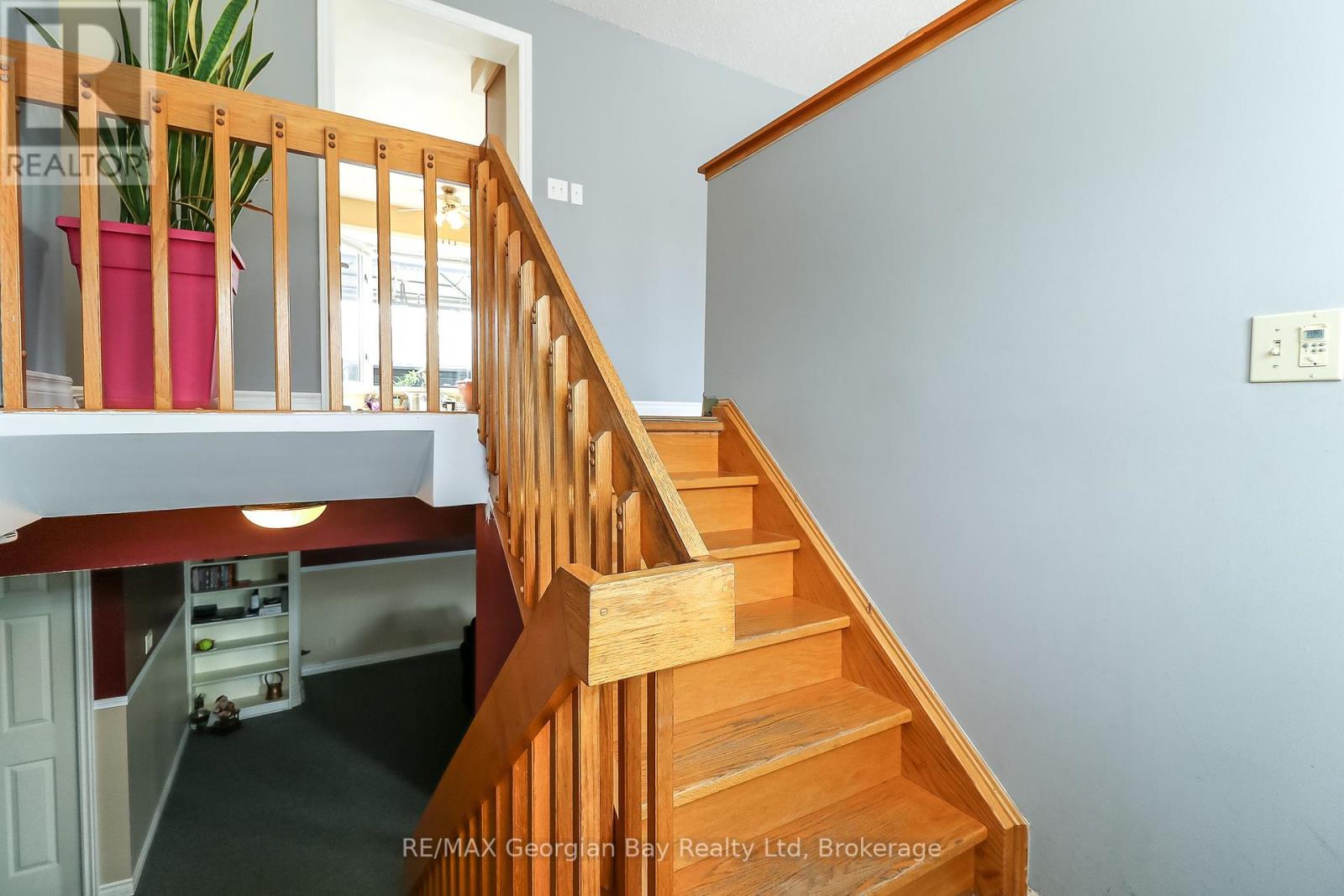 117 Bay Street, Tay, Ontario  L0K 2A0 - Photo 7 - S12075225