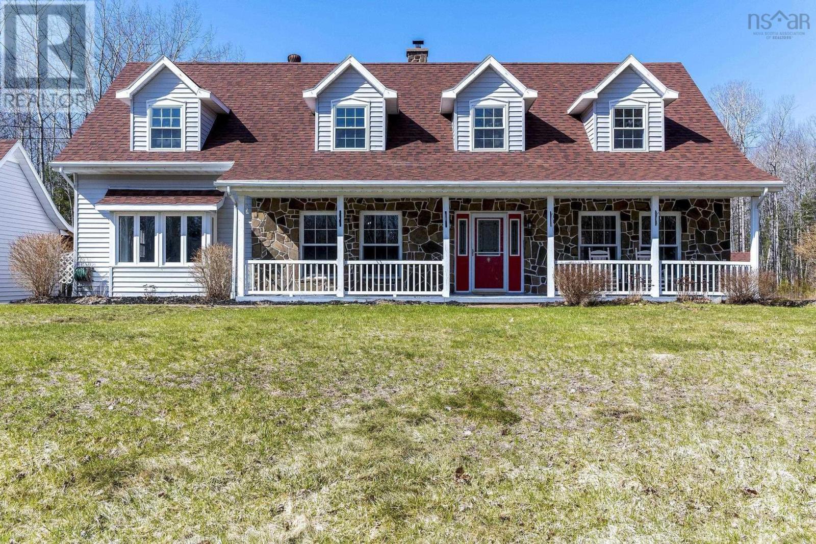 Property at 33 Hall Road S image 1