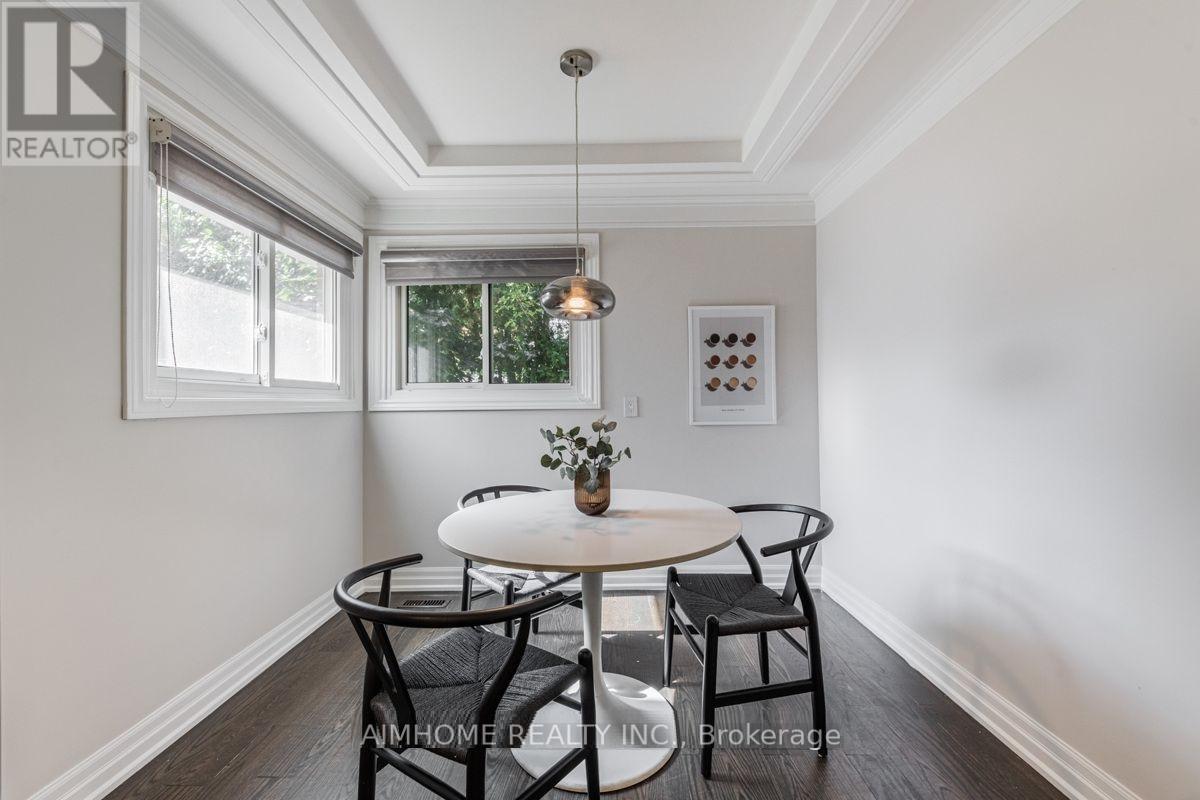51 Royal Orchard Boulevard, Markham, Ontario  L3T 3C7 - Photo 11 - N12075679