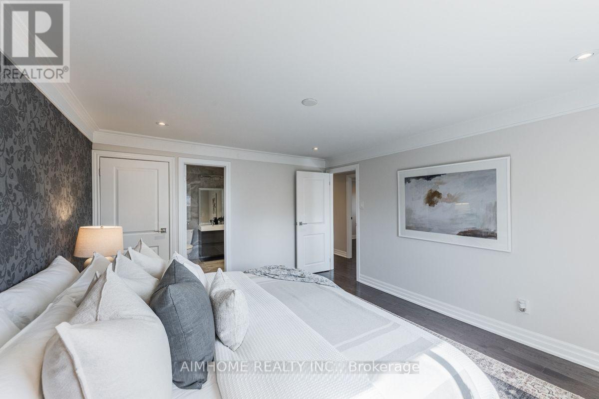 51 Royal Orchard Boulevard, Markham, Ontario  L3T 3C7 - Photo 18 - N12075679