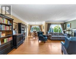 1456 Thurlow Rd, Victoria property photo listing 993460 for sale