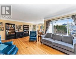 1456 Thurlow Rd, Victoria property photo listing 993460 for sale