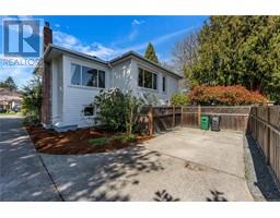1456 Thurlow Rd, Victoria property photo listing 993460 for sale