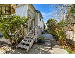 1456 Thurlow Rd, Victoria property photo listing 993460 for sale