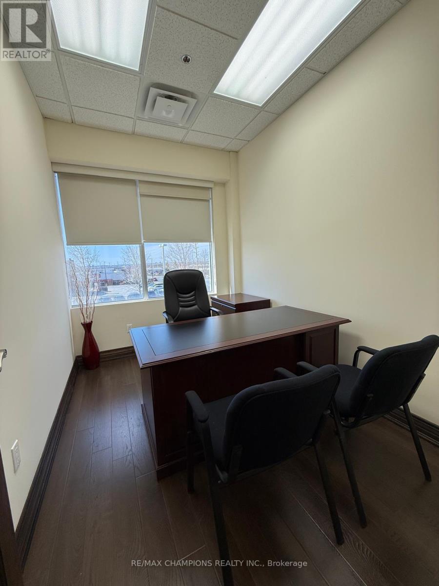 206 - 808 Britannia Road W, Mississauga, Ontario  L5V 0A7 - Photo 10 - W12075649