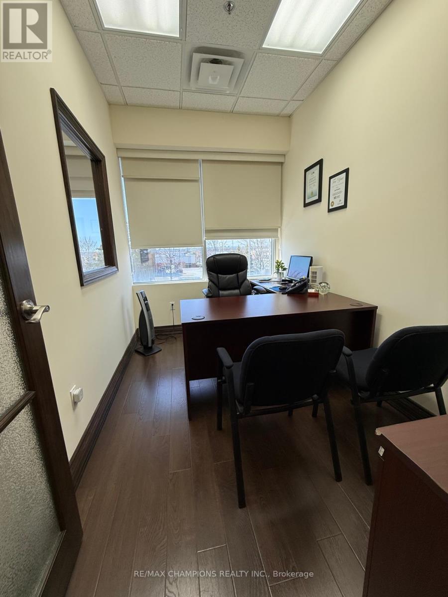 206 - 808 Britannia Road W, Mississauga, Ontario  L5V 0A7 - Photo 12 - W12075649