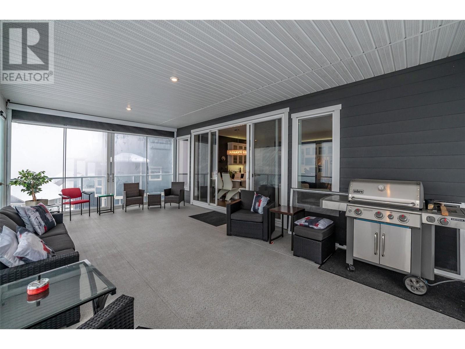 Property at 4400 McLean Creek Road Unit# 189 image 2