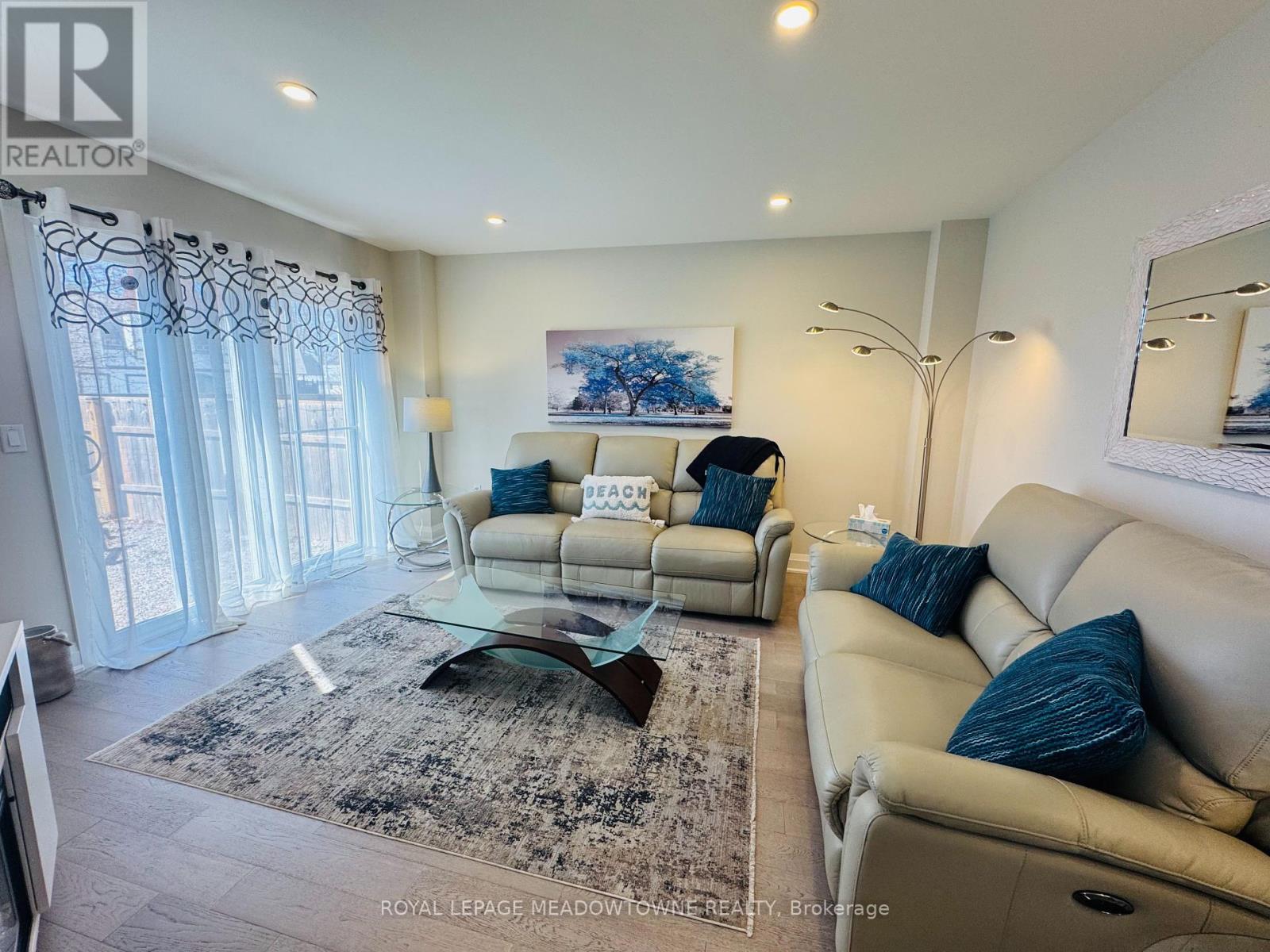 63 Belfast Road S, Fort Erie, Ontario  L0S 1B0 - Photo 7 - X12075684