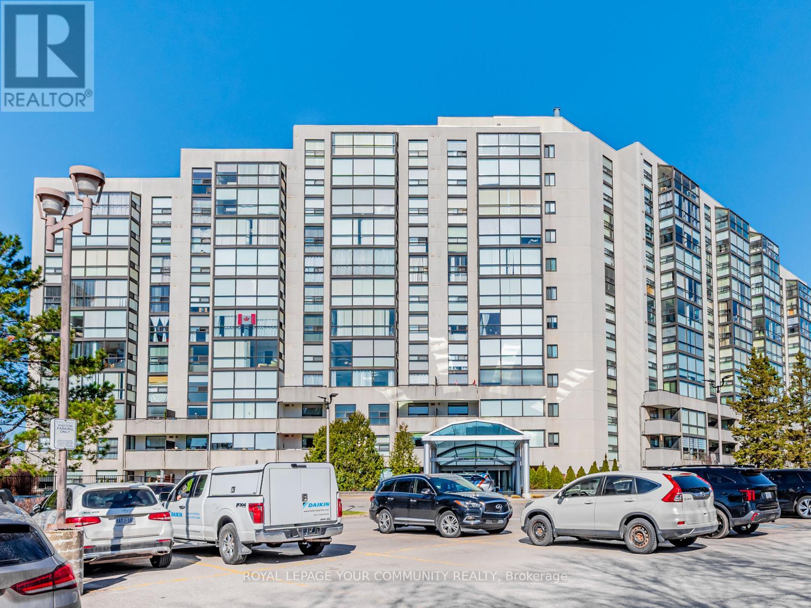 916 - 20 HARDING BOULEVARD W, Richmond Hill, Ontario