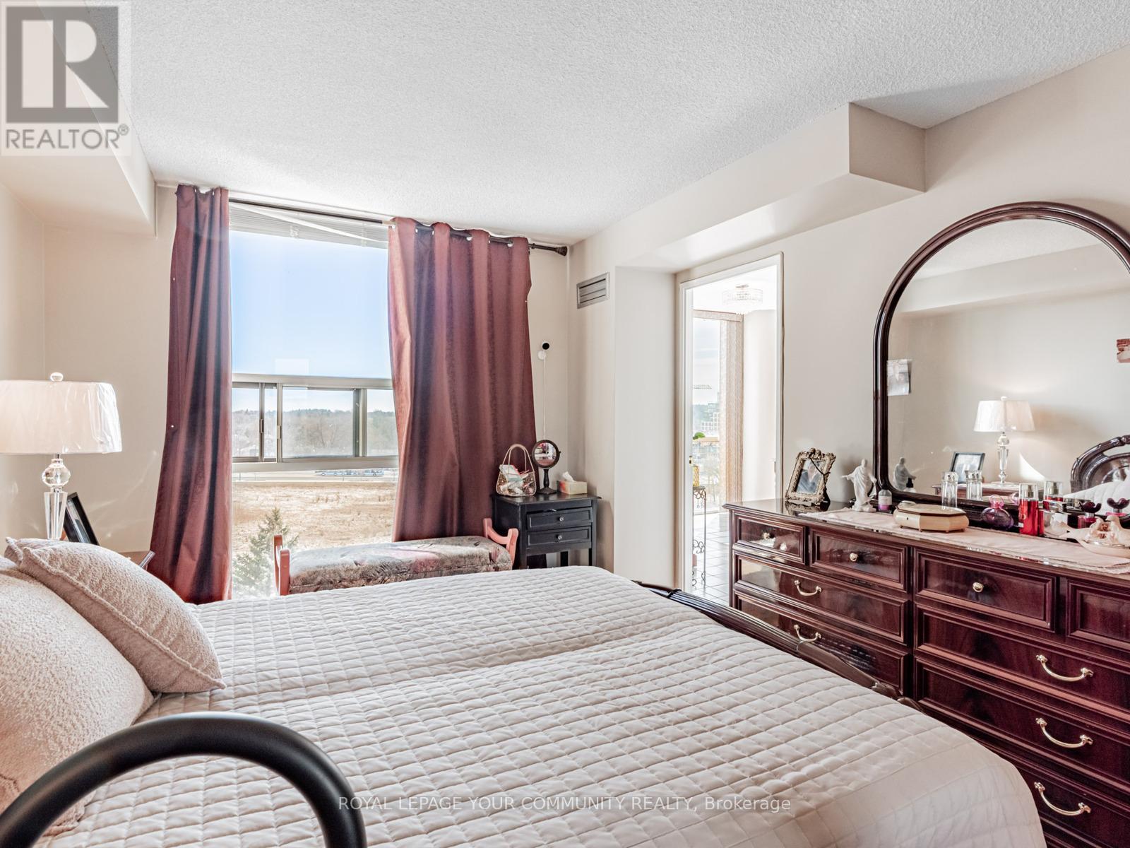 916 - 20 Harding Boulevard W, Richmond Hill, Ontario  L4C 9M3 - Photo 13 - N12075404