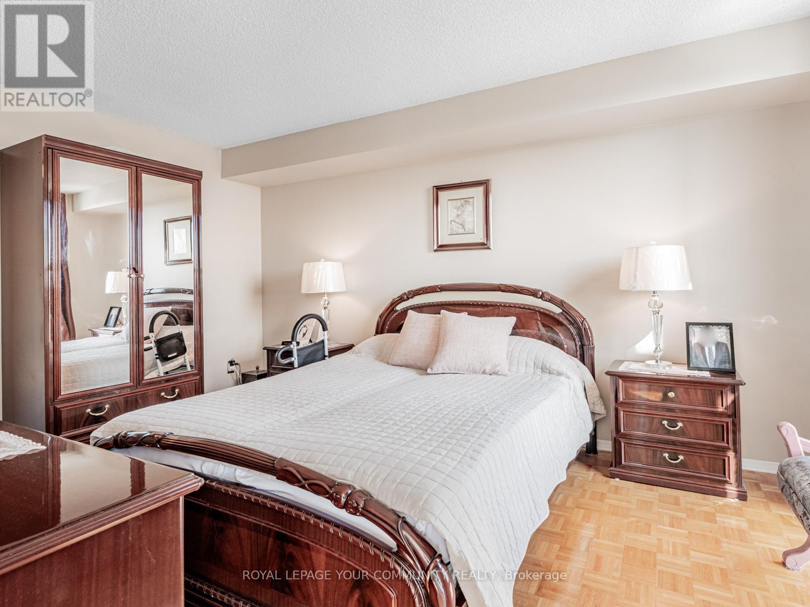 916 - 20 Harding Boulevard W, Richmond Hill, Ontario  L4C 9M3 - Photo 14 - N12075404