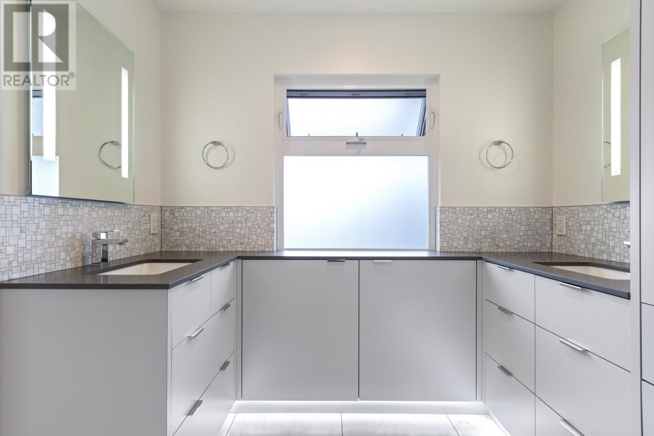 3232 W 6th Avenue, Vancouver, British Columbia  V6K 1X8 - Photo 26 - R2989079