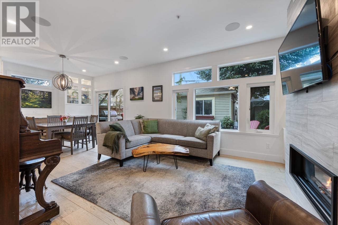 3232 W 6th Avenue, Vancouver, British Columbia  V6K 1X8 - Photo 3 - R2989079