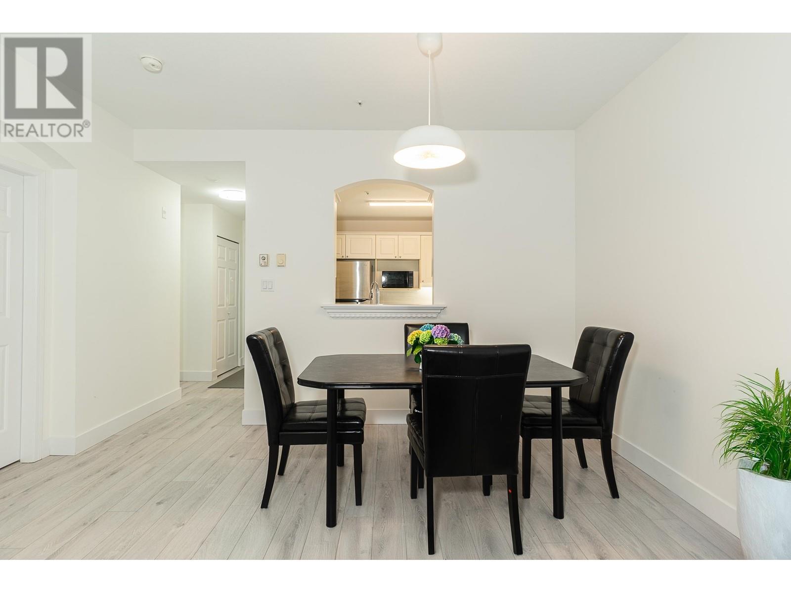 329 5835 Hampton Place, Vancouver, British Columbia  V6T 2G2 - Photo 11 - R2989090