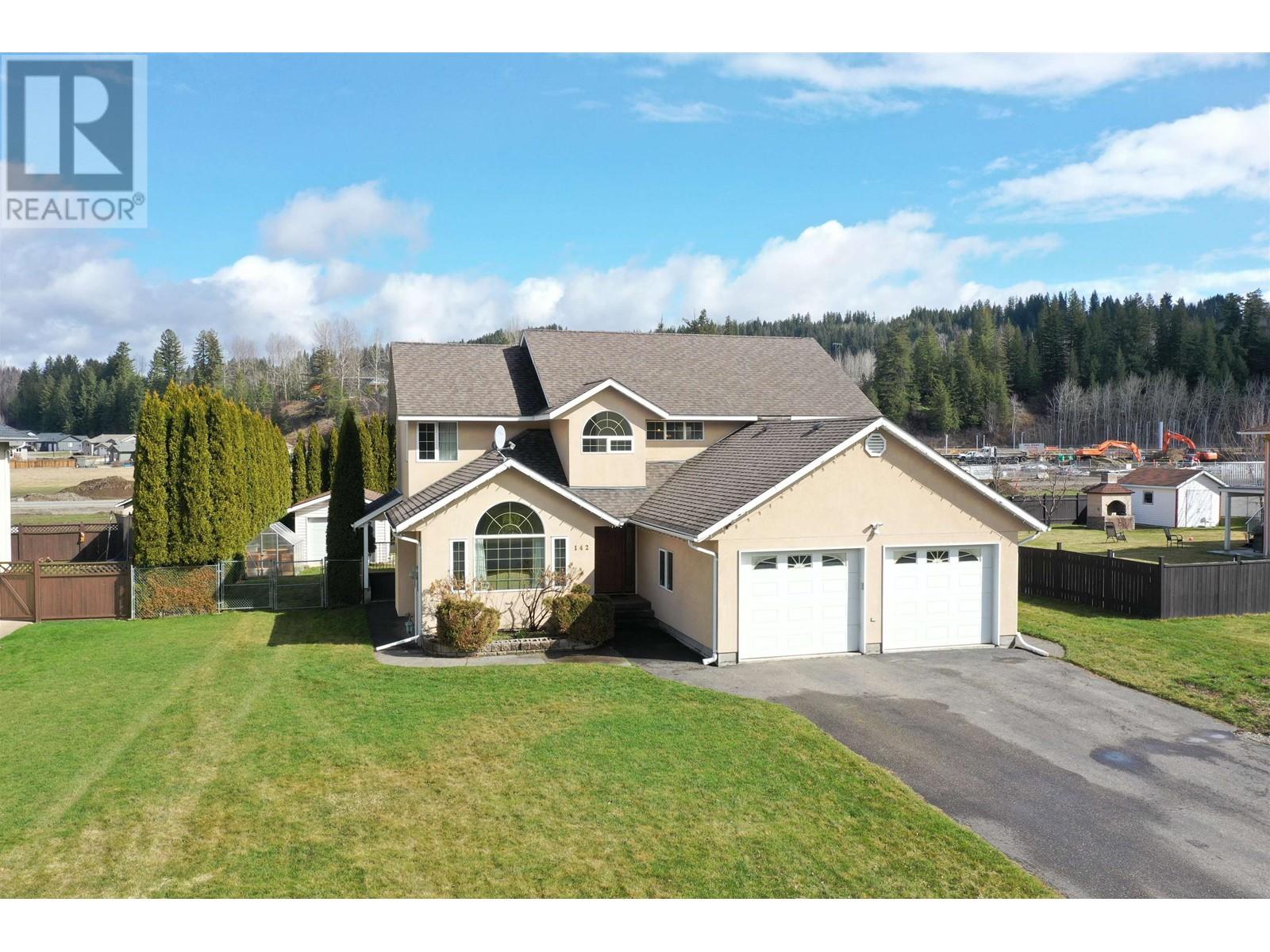 Property at 142 LOWE STREET image 1