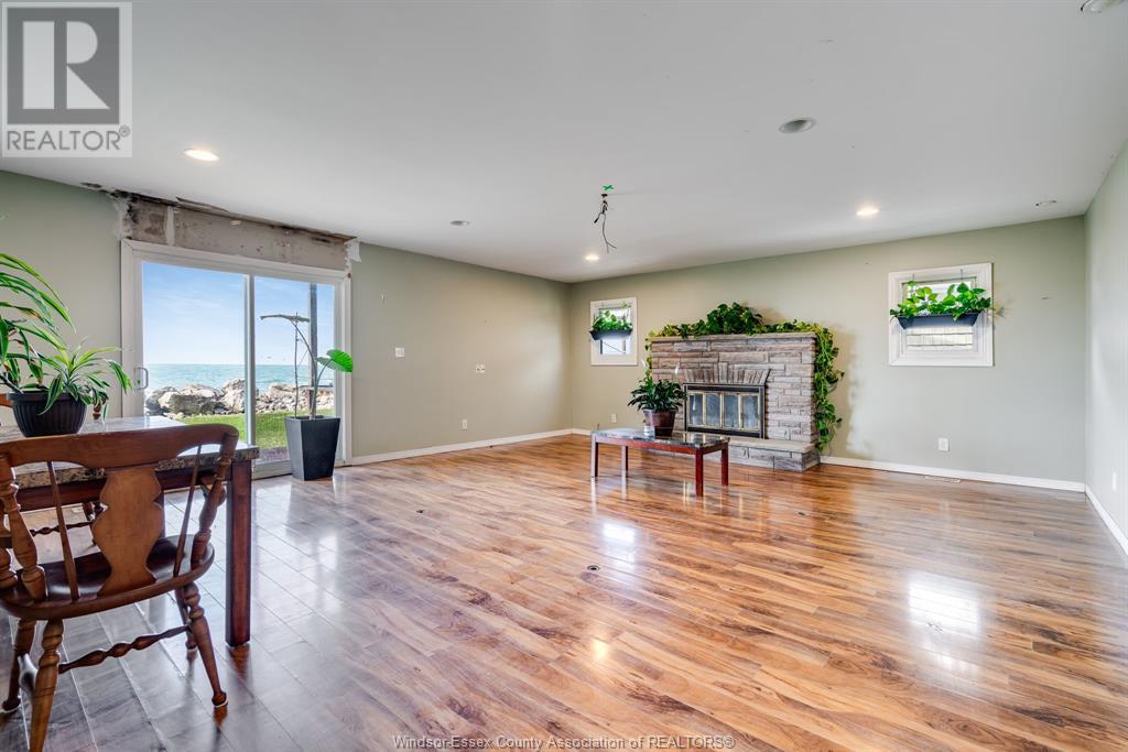 Property at 864 POINT PELEE DRIVE image 5