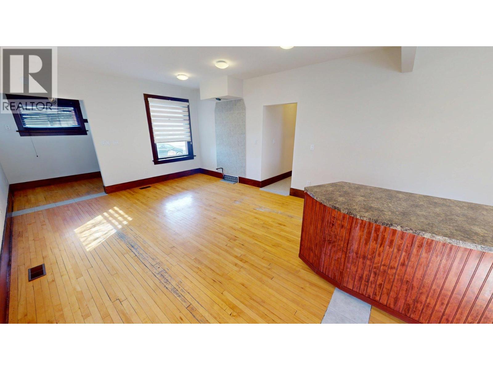 14 12th Avenue S, Cranbrook, British Columbia V1C 2R7 - Photo 6 - 10342759