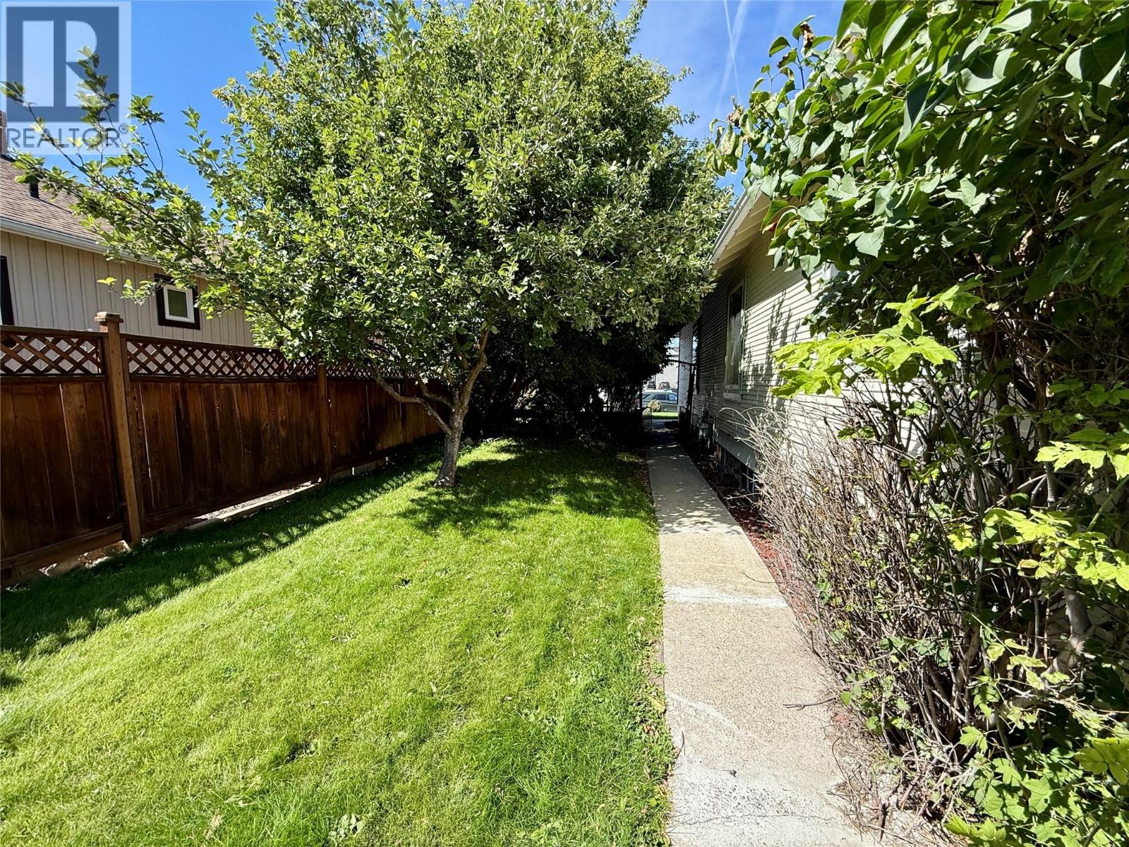 14 12th Avenue S, Cranbrook, British Columbia V1C 2R7 - Photo 27 - 10342759