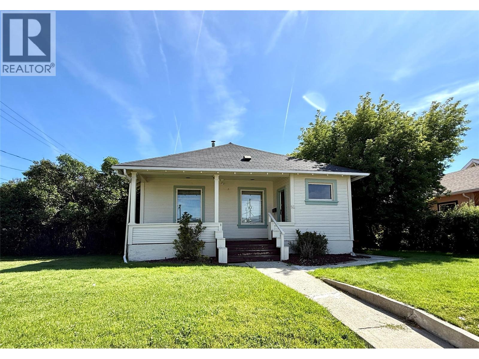 14 12th Avenue S, Cranbrook, British Columbia V1C 2R7 - Photo 1 - 10342759