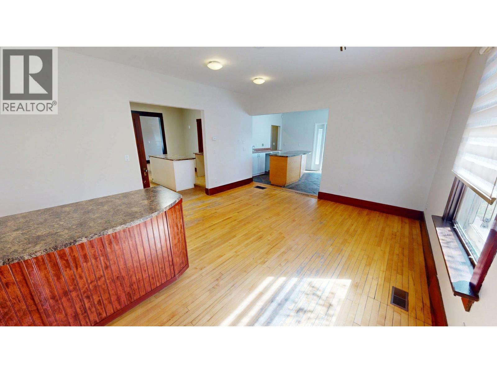 14 12th Avenue S, Cranbrook, British Columbia V1C 2R7 - Photo 7 - 10342759