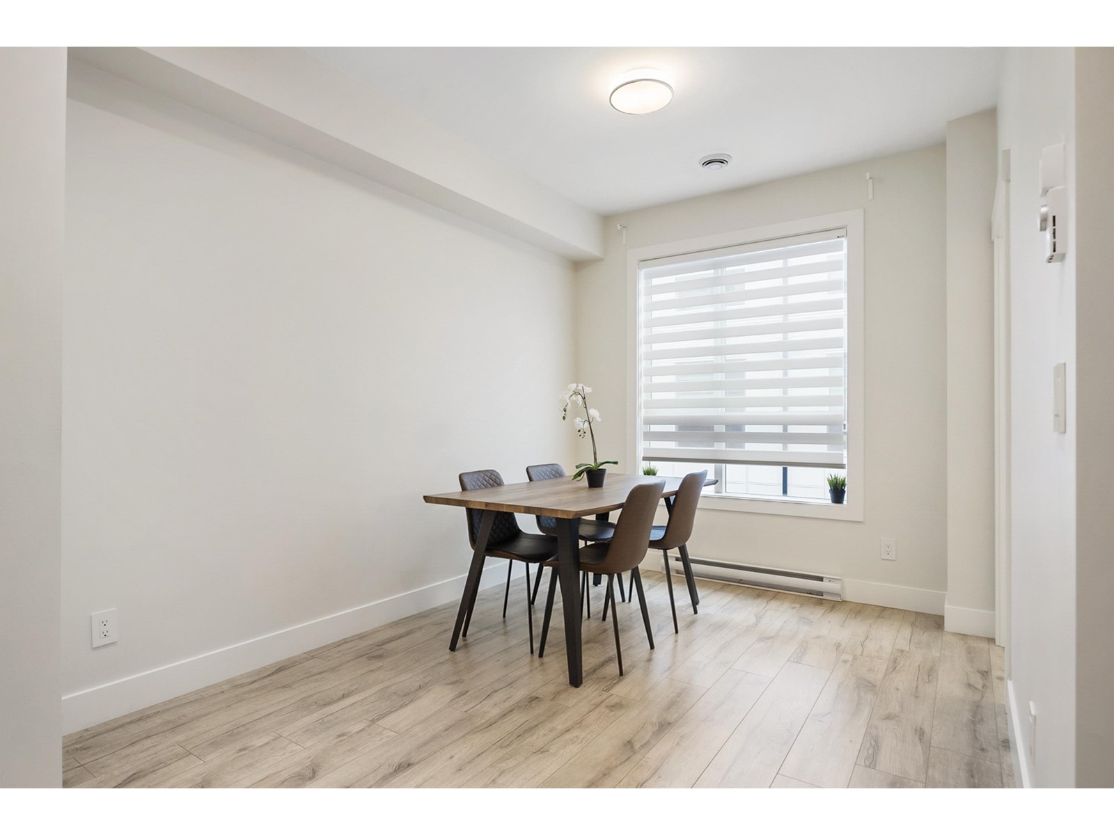 3 5475 199a Street, Langley, British Columbia  V3A 1J7 - Photo 6 - R2988576